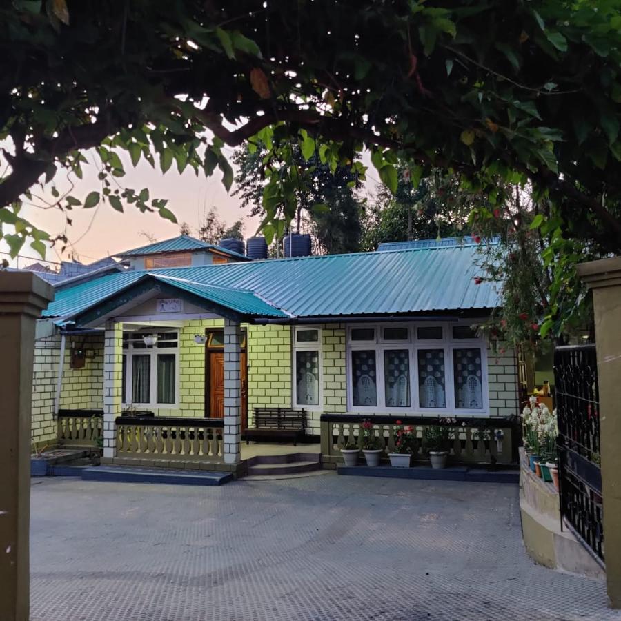 Heijo'S Homestay Jowai Exterior foto